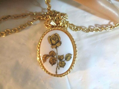 COLLANA-PORTAFOTO